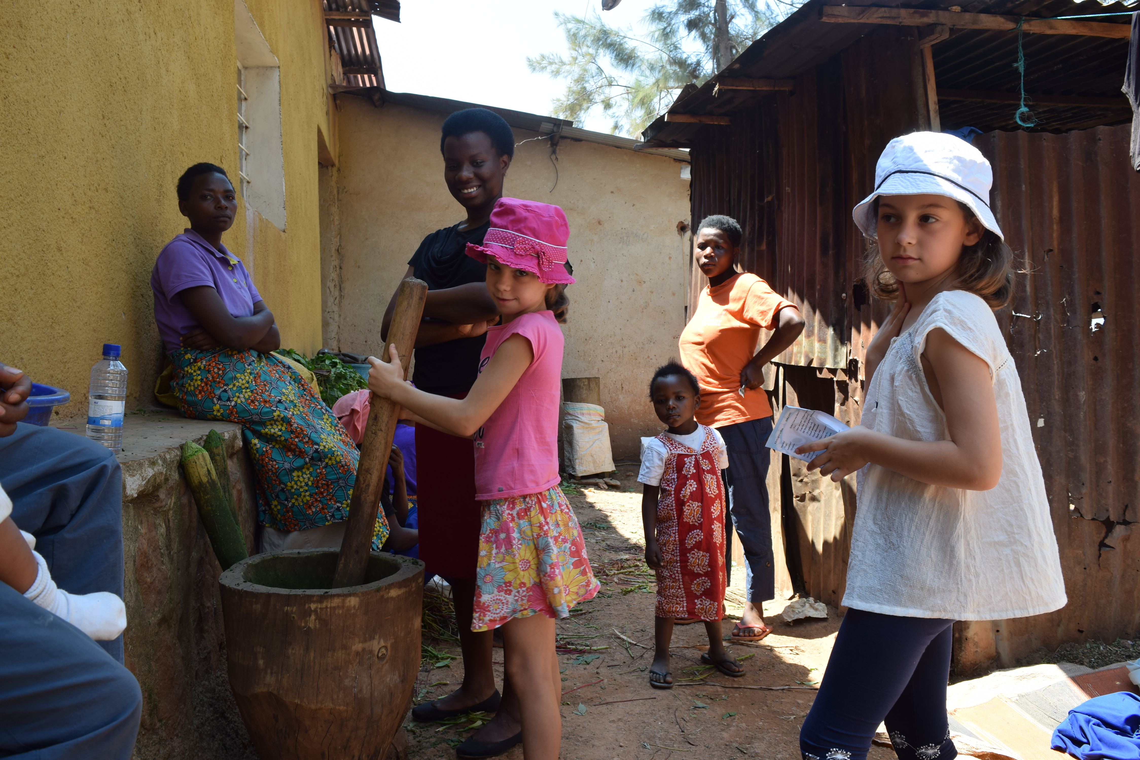 01-visit-at-a-local-family