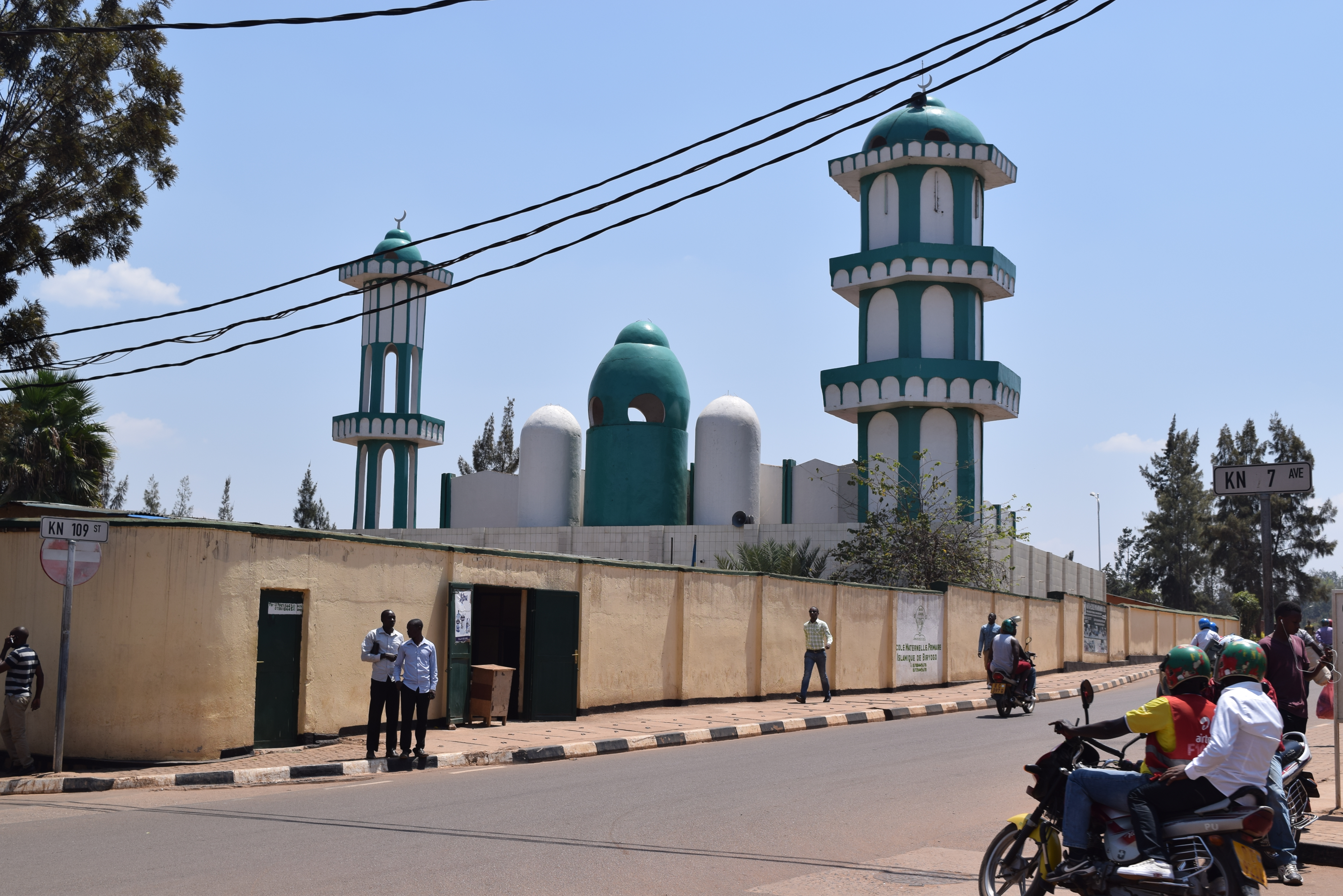 19-the-mosque