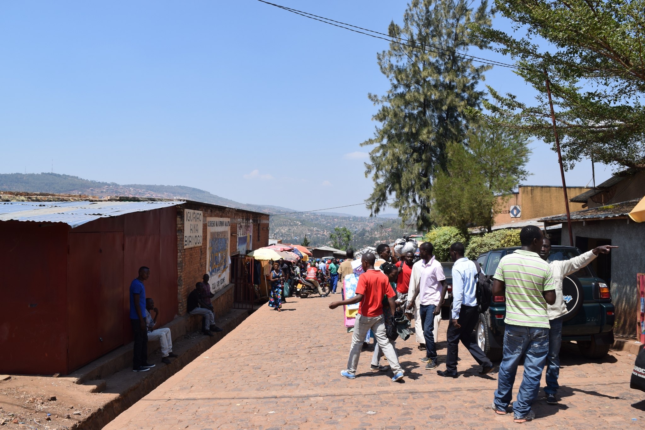 heading-to-nyamirambo-market